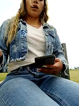 Misscata1106 online show from October 6, 2025, 8:53 pm