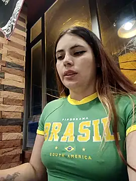 Misscata1106 online show from December 3, 2024, 11:40 pm