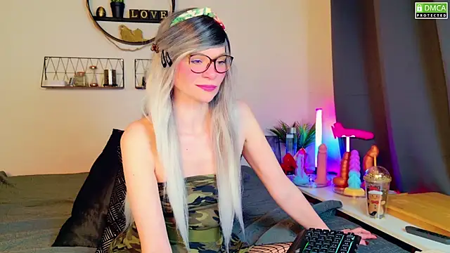 Kittychatte online show from March 16, 2025, 8:54 am