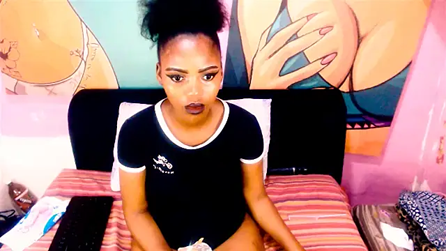 EroticDesiresxxx online show from September 15, 2025, 5:13 pm