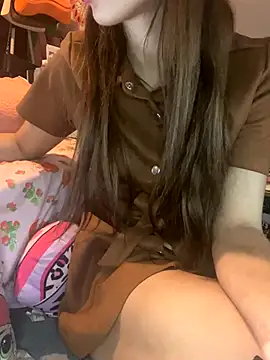 LaPetitechienne1 online show from October 18, 2025, 12:23 am