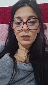 patatinahot87 online show from February 27, 2026, 4:07 pm