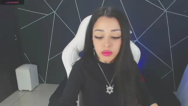 farichell online show from November 20, 2025, 9:04 pm