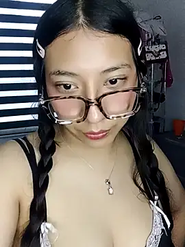 Umaru uwu online show from September 21, 2025, 11:54 pm