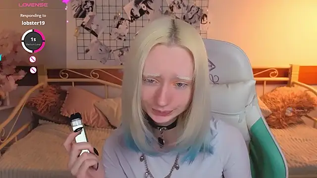 Katia Kim online show from March 1, 2026, 6:35 am