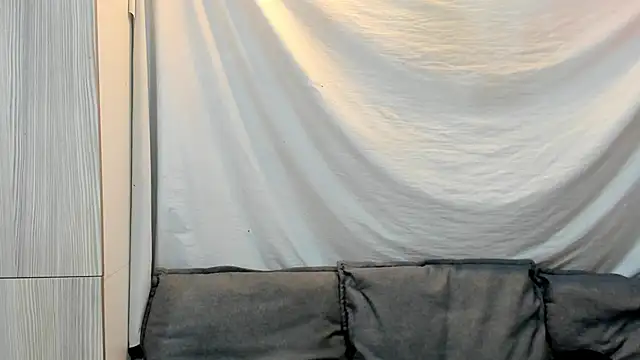 Mhelanny2 online show from March 25, 2026, 11:58 pm