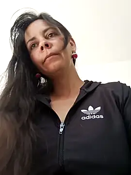 johannatb online show from February 19, 2025, 4:33 pm