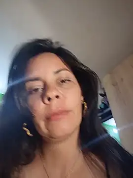 Snapshot of johannatb chatting on May 19, 2026, 1:56 am johannatb online show from May 19, 2026, 1:56 am