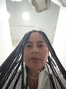 Snapshot of bellapaty chatting on May 9, 2026, 10:51 am bellapaty online show from May 9, 2026, 10:51 am