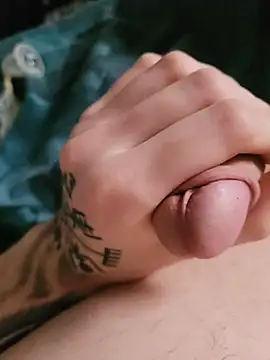 SexyGoldBoy22 online show from February 18, 2026, 8:33 am