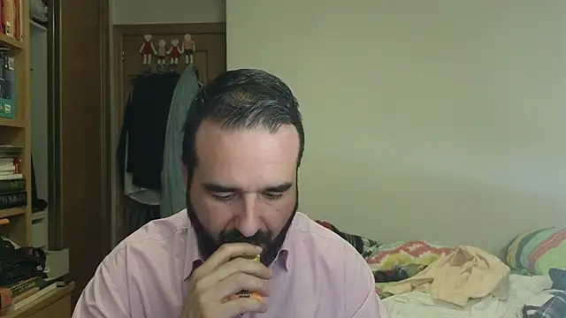 curiosillo83 online show from November 13, 2025, 4:00 pm