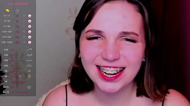 KindHazelHere  online show from March 22, 2025, 5:17 am