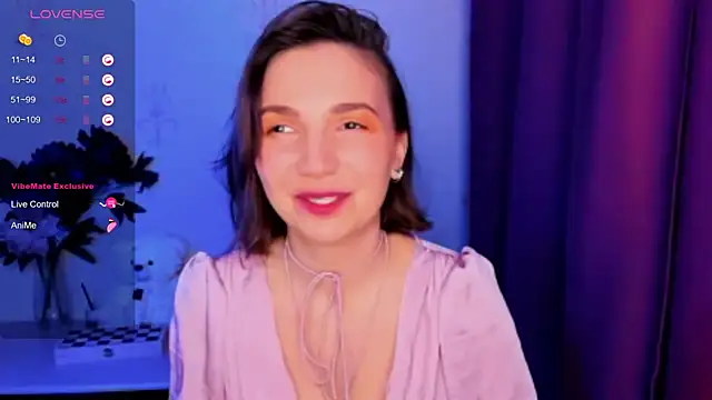 KindHazelHere  online show from December 14, 2025, 6:19 am