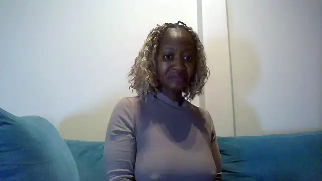 Snapshot of Hardnipples8 chatting on May 14, 2026, 11:13 pm Hardnipples8 online show from May 14, 2026, 11:13 pm