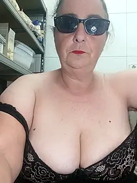 eroticjessitop online show from February 24, 2026, 5:47 pm