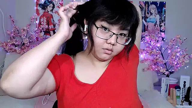 Moertomlly online show from April 11, 2026, 3:25 am