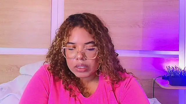  nickypurple  online show from March 27, 2026, 6:31 pm