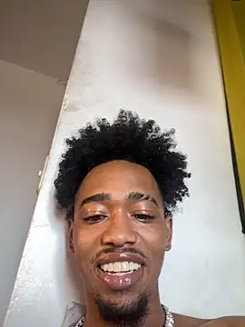 matatanlove online show from December 5, 2025, 6:06 pm