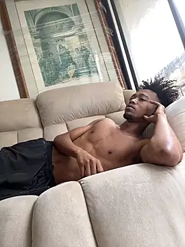 matatanlove online show from February 16, 2025, 5:37 pm