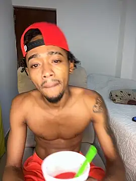 matatanlove online show from October 26, 2025, 5:08 am