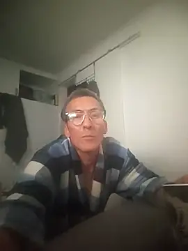 Super42 online show from April 23, 2026, 8:54 pm