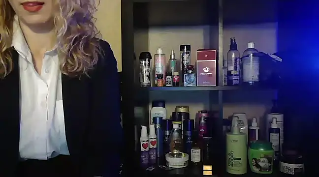 Natasha Nannette online show from February 26, 2025, 8:15 pm