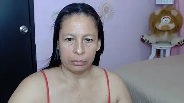 mature martina online show from October 4, 2025, 7:48 pm