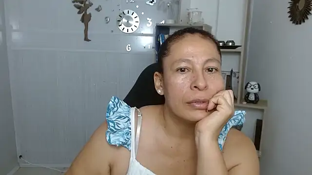 Snapshot of mature_martina chatting on May 9, 2026, 9:29 pm mature martina online show from May 9, 2026, 9:29 pm