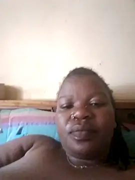 pretty-donna online show from October 6, 2025, 5:52 am