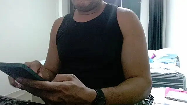 danilostorm7 online show from September 29, 2025, 8:58 pm