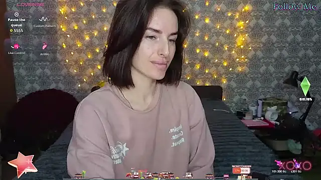 xx adrihanna xx online show from November 5, 2025, 7:22 am