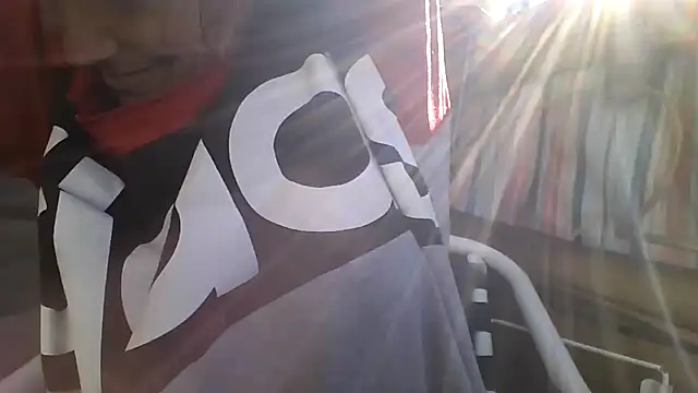 spundarella420 online show from December 15, 2025, 4:57 pm