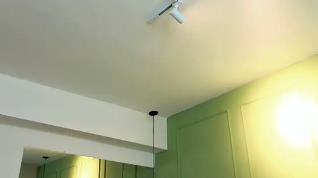 kataliina   online show from September 30, 2025, 11:49 am