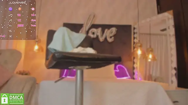 kataliina   online show from March 15, 2025, 12:02 pm