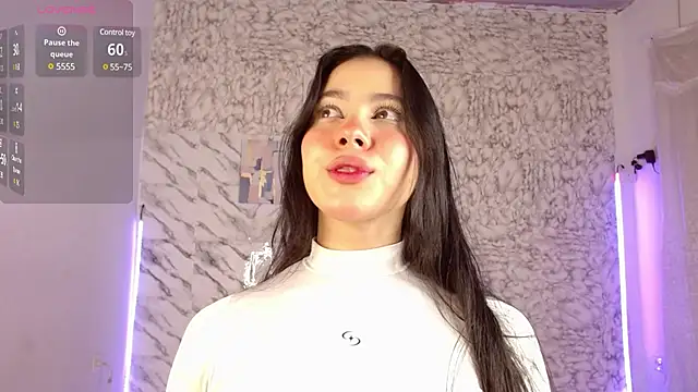 Snapshot of VALERIADREMS chatting on January 16, 2025, 8:14 pm VALERIADREMS online show from January 16, 2025, 8:14 pm