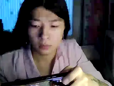 CarlyJoy online show from April 8, 2026, 1:56 pm