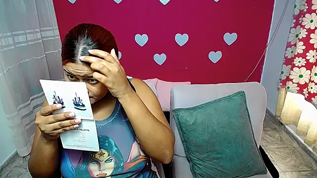 violeta rous online show from May 17, 2026, 3:23 pm