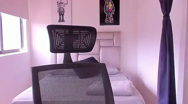 paul rogerr online show from March 19, 2025, 5:50 pm