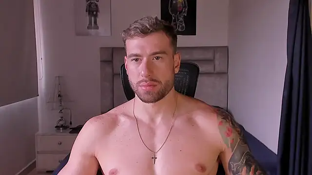 paul rogerr online show from October 18, 2025, 4:53 pm