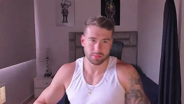 paul rogerr online show from October 1, 2025, 6:23 pm