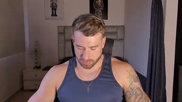 paul rogerr online show from September 26, 2025, 10:16 pm