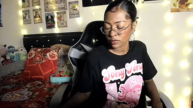 Snapshot of Cristal_Jonas@xh chatting on November 6, 2025, 4:16 am Cristal Jonasxh online show from November 6, 2025, 4:16 am