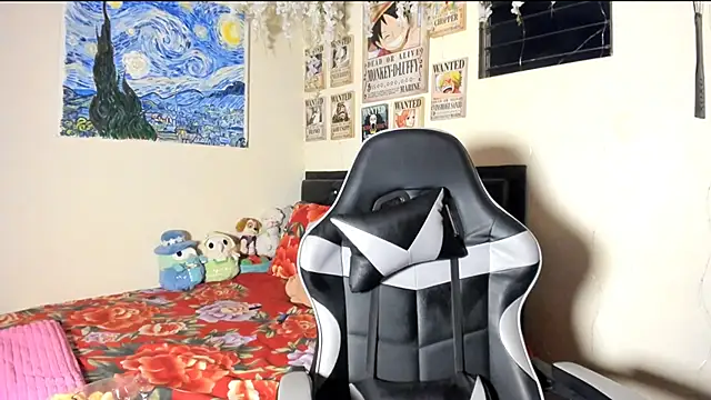 Snapshot of Cristal_Jonas@xh chatting on February 21, 2025, 3:45 am Cristal Jonasxh online show from February 21, 2025, 3:45 am