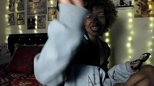 Snapshot of Cristal_Jonas@xh chatting on September 29, 2025, 5:14 am Cristal Jonasxh online show from September 29, 2025, 5:14 am