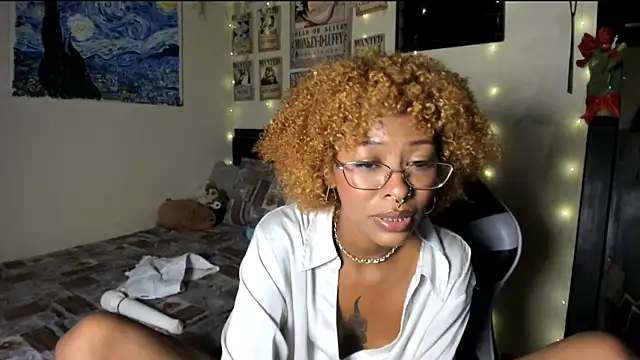 Snapshot of Cristal_Jonas@xh chatting on February 15, 2025, 6:44 am Cristal Jonasxh online show from February 15, 2025, 6:44 am