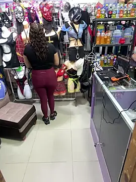 ROSALIALUCY online show from September 27, 2025, 12:00 pm