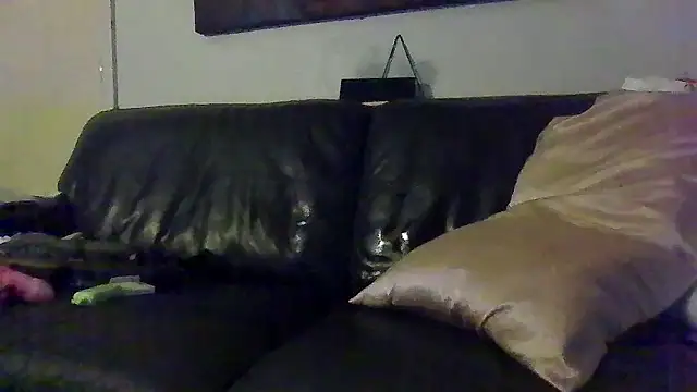 moodynympho online show from January 17, 2026, 8:56 pm