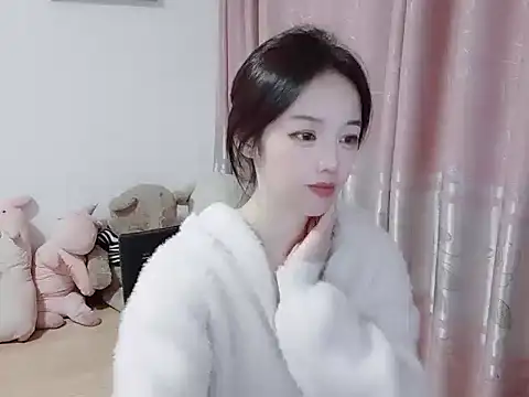 wwcc123 online show from November 24, 2025, 3:01 pm