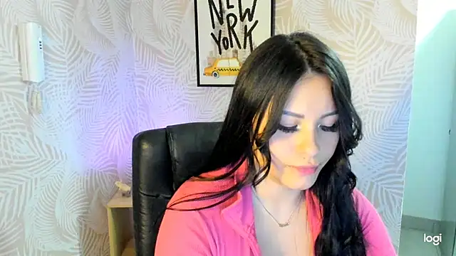 sexyyykloee online show from February 17, 2025, 9:56 am