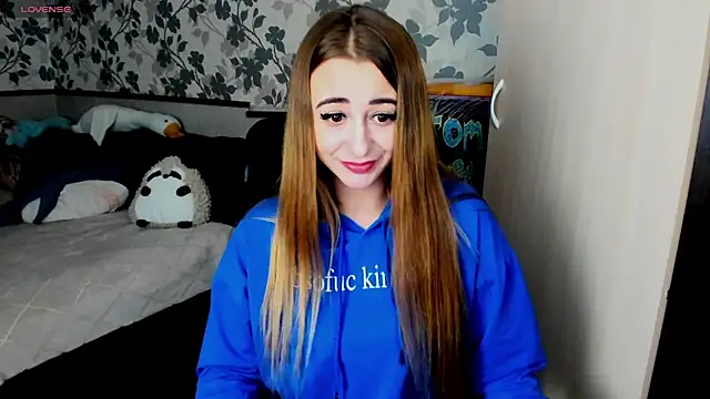 Snapshot of weakness4u chatting on February 6, 2025, 3:06 am weakness4u online show from February 6, 2025, 3:06 am